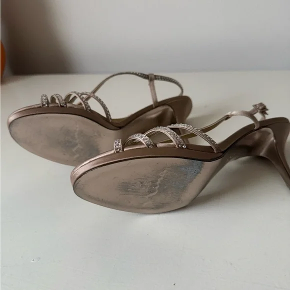 Nina Women's Elegant Brown Strappy Heels - Picture 3 of 4